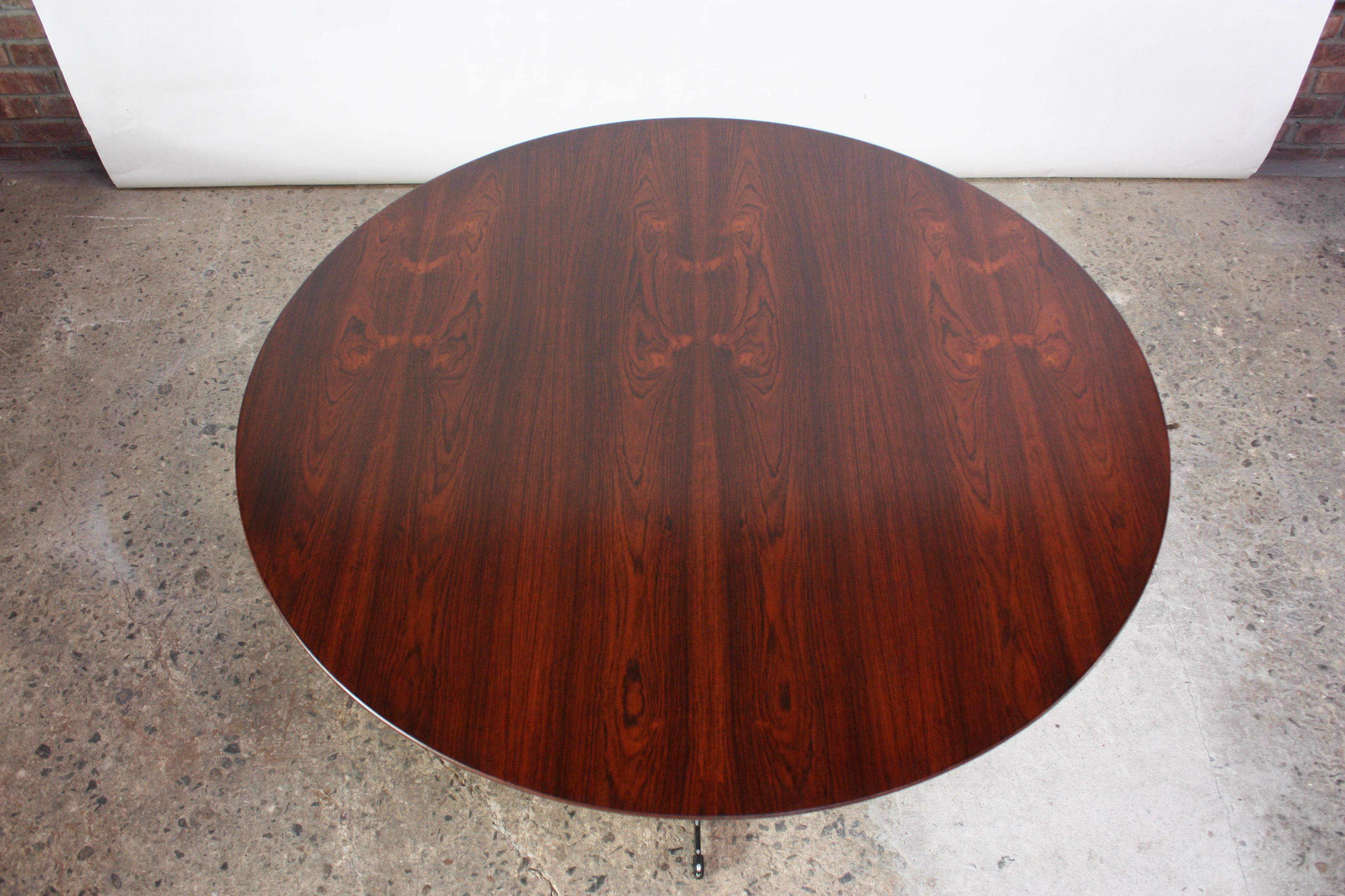 Mid-Century Modern Six-Star Series Rosewood Table by Arne Jacobsen for Fritz Hansen