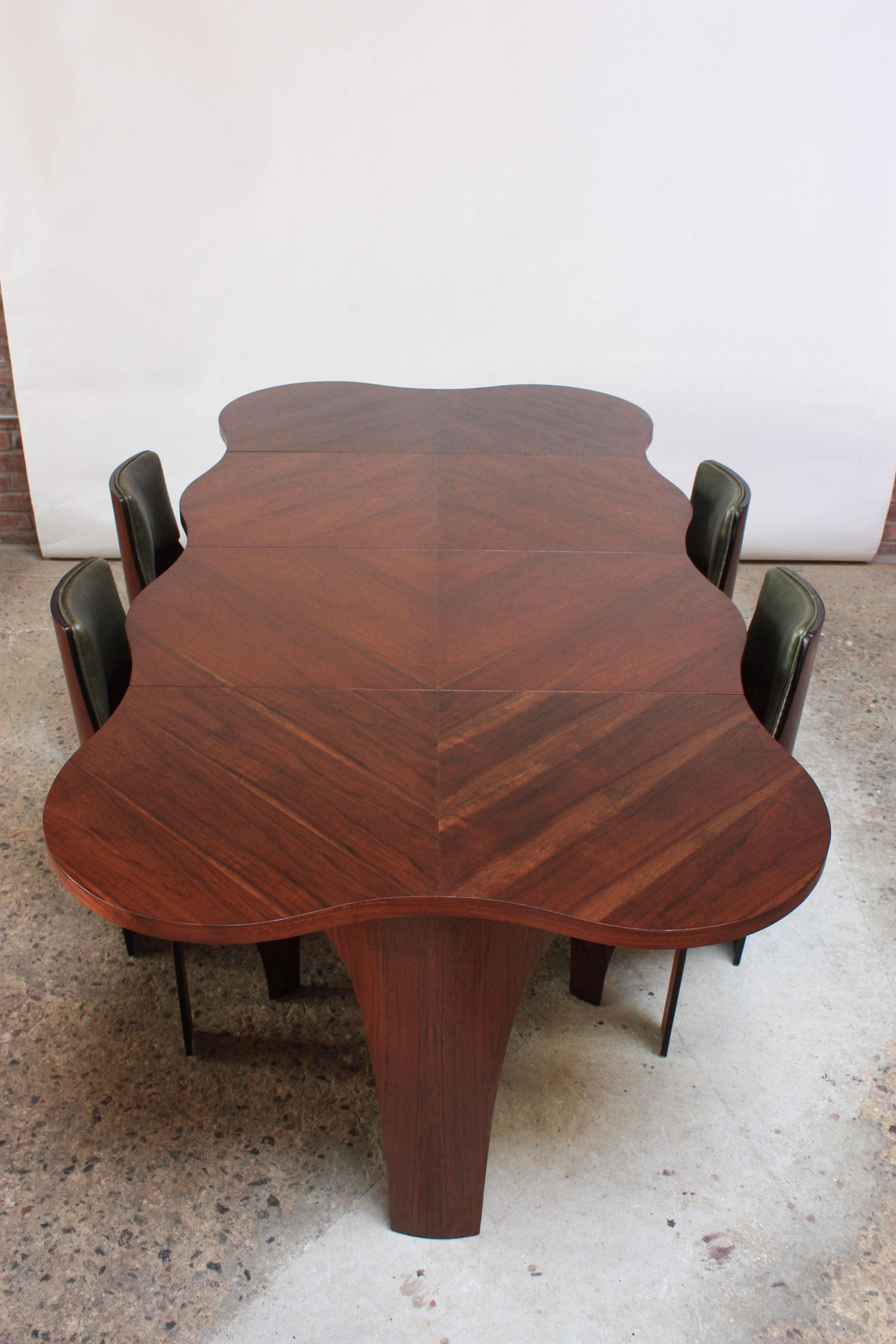 Mid-20th Century Henry Glass 'Cylindra' Walnut Extendable Dining Table and Four Chairs