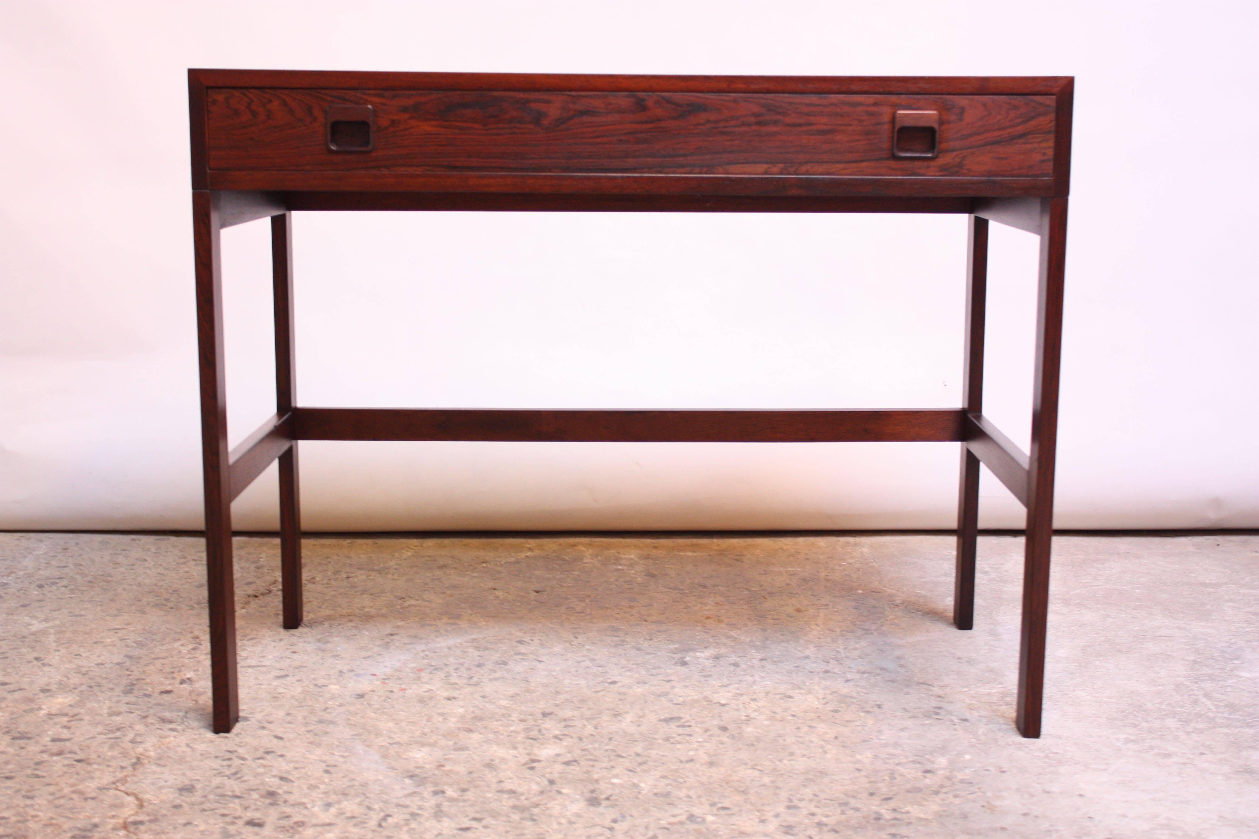 Diminutive Danish Modern Rosewood Desk by EJM Skive In Excellent Condition In Brooklyn, NY