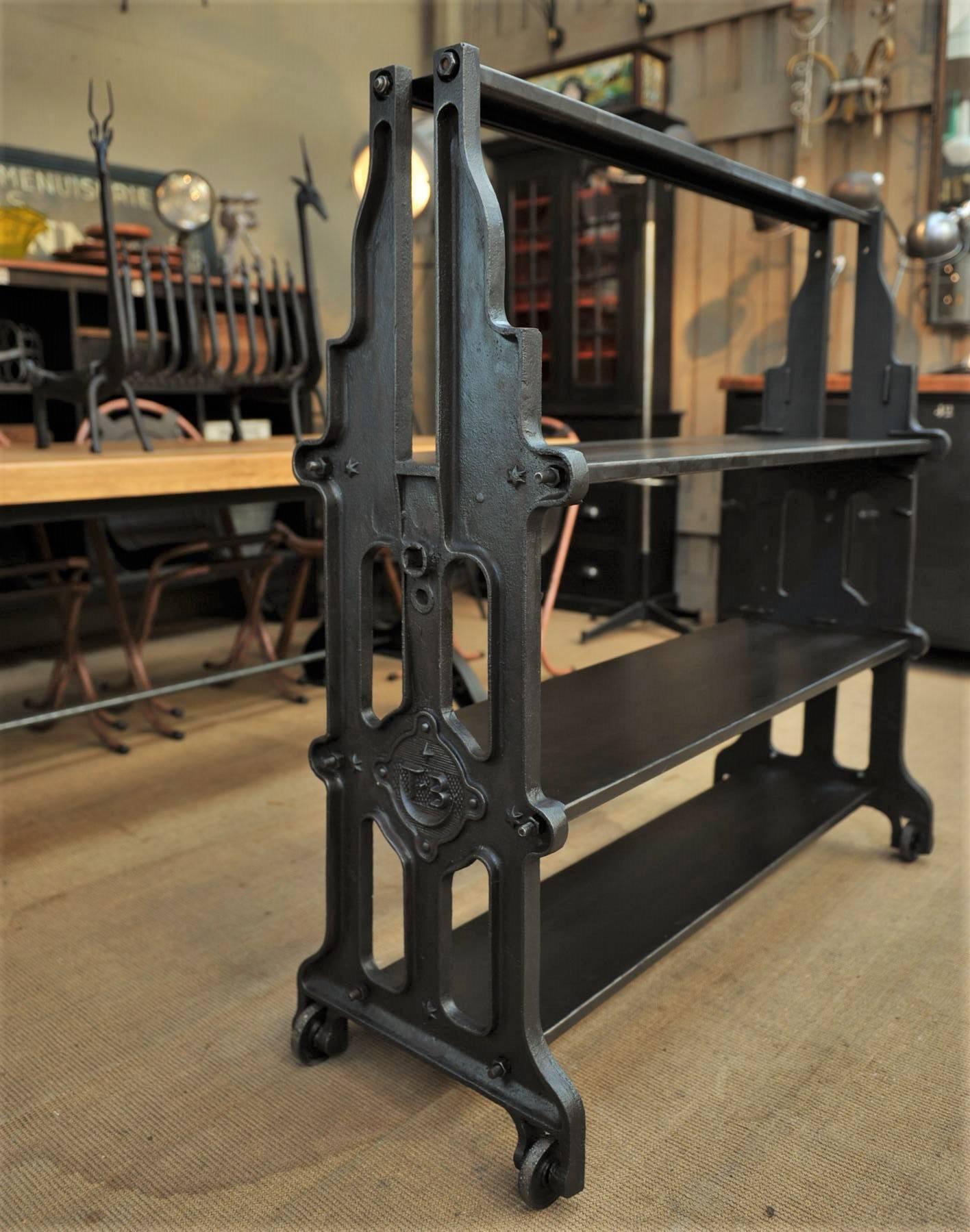 Early 20th Century Industrial Cast Iron French Factory Shelf on Wheels, circa 1900