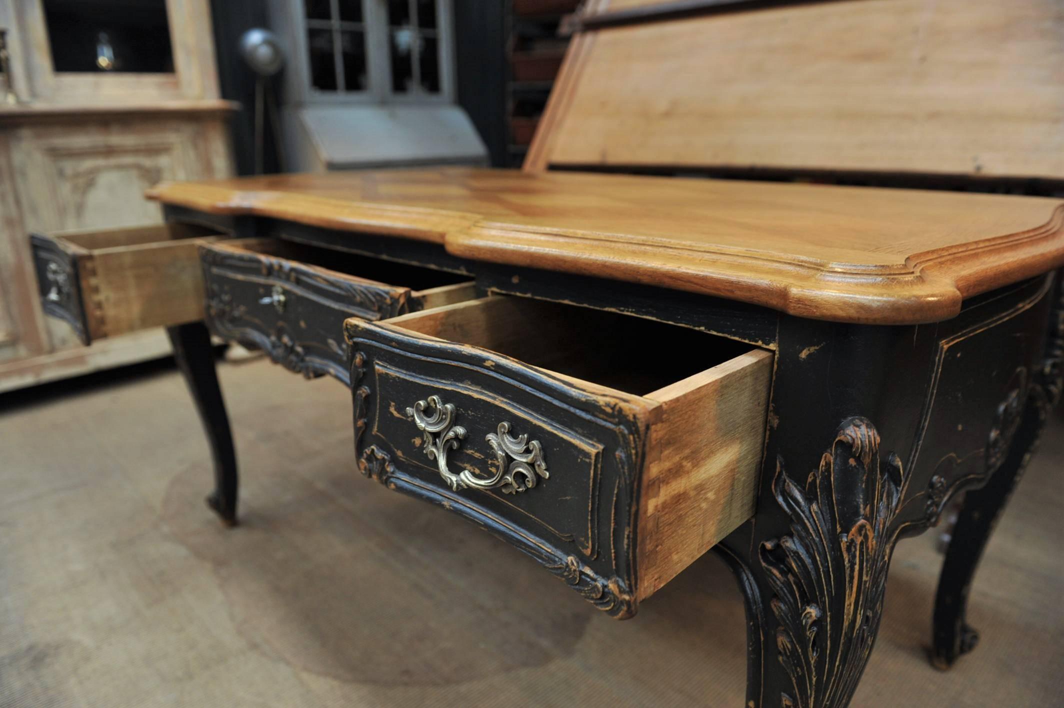 Louis XV Style French Solid Oak Desk, circa 1950 1