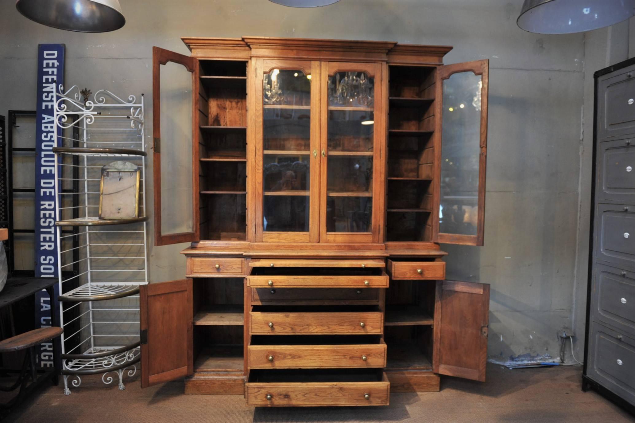 Large Solid Oak, 1900s French Bookcase Drawer Cabinet In Excellent Condition In Roubaix, FR