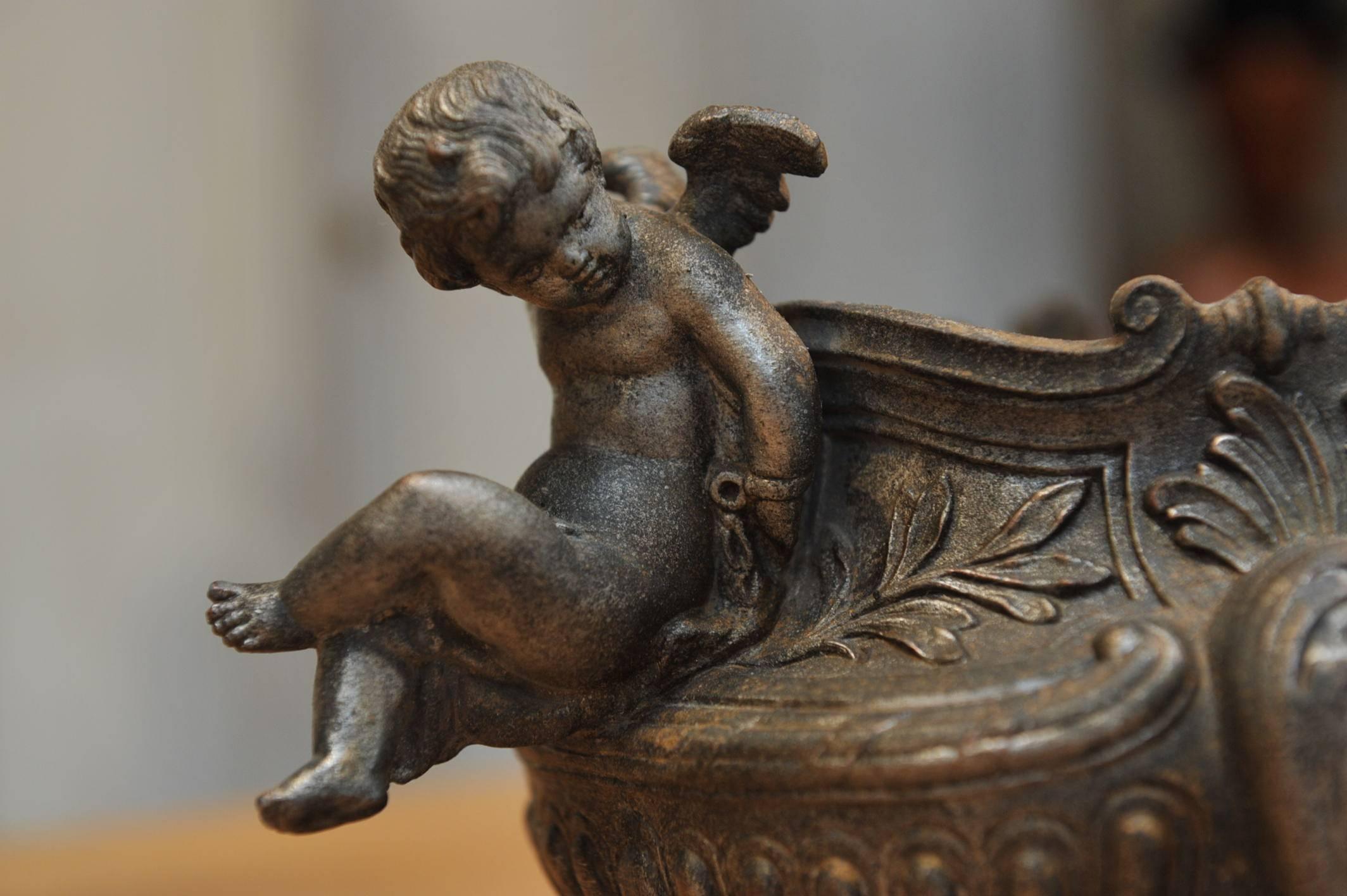 Art Nouveau French Louis XV Style Cherubs Jardinière, circa 1900