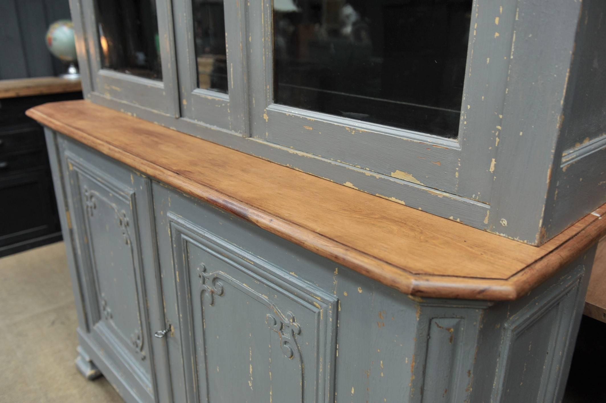 Art Nouveau French Two Parts Bookcase Grey Painted Cabinet, Early 1900