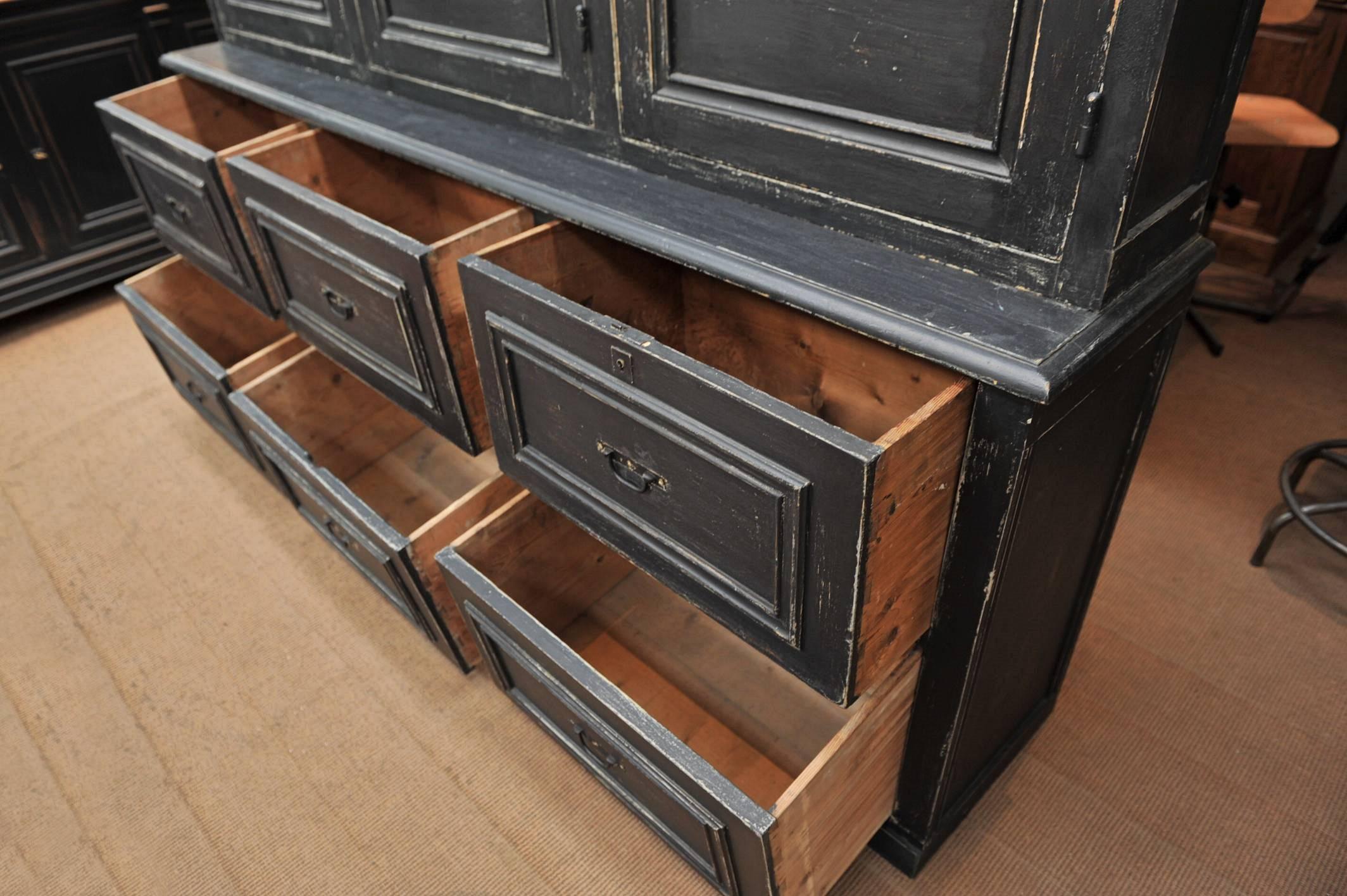 Large Buffet Two Corps Black Painted Pine Bookcase Cabinet, 1910s In Excellent Condition In Roubaix, FR