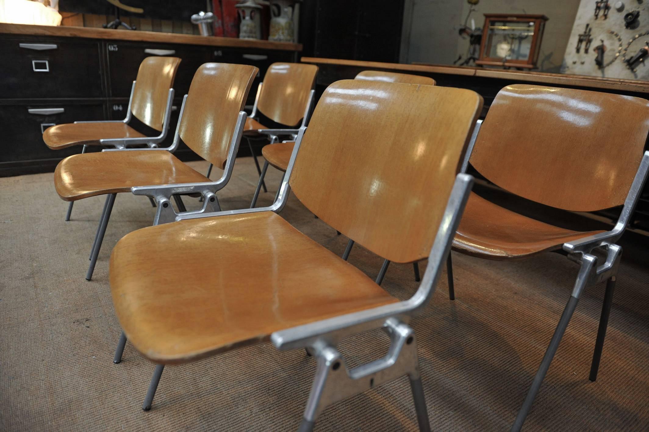 Stacking Chairs by Giancarlo Piretti for Castelli, 1960s In Fair Condition In Roubaix, FR