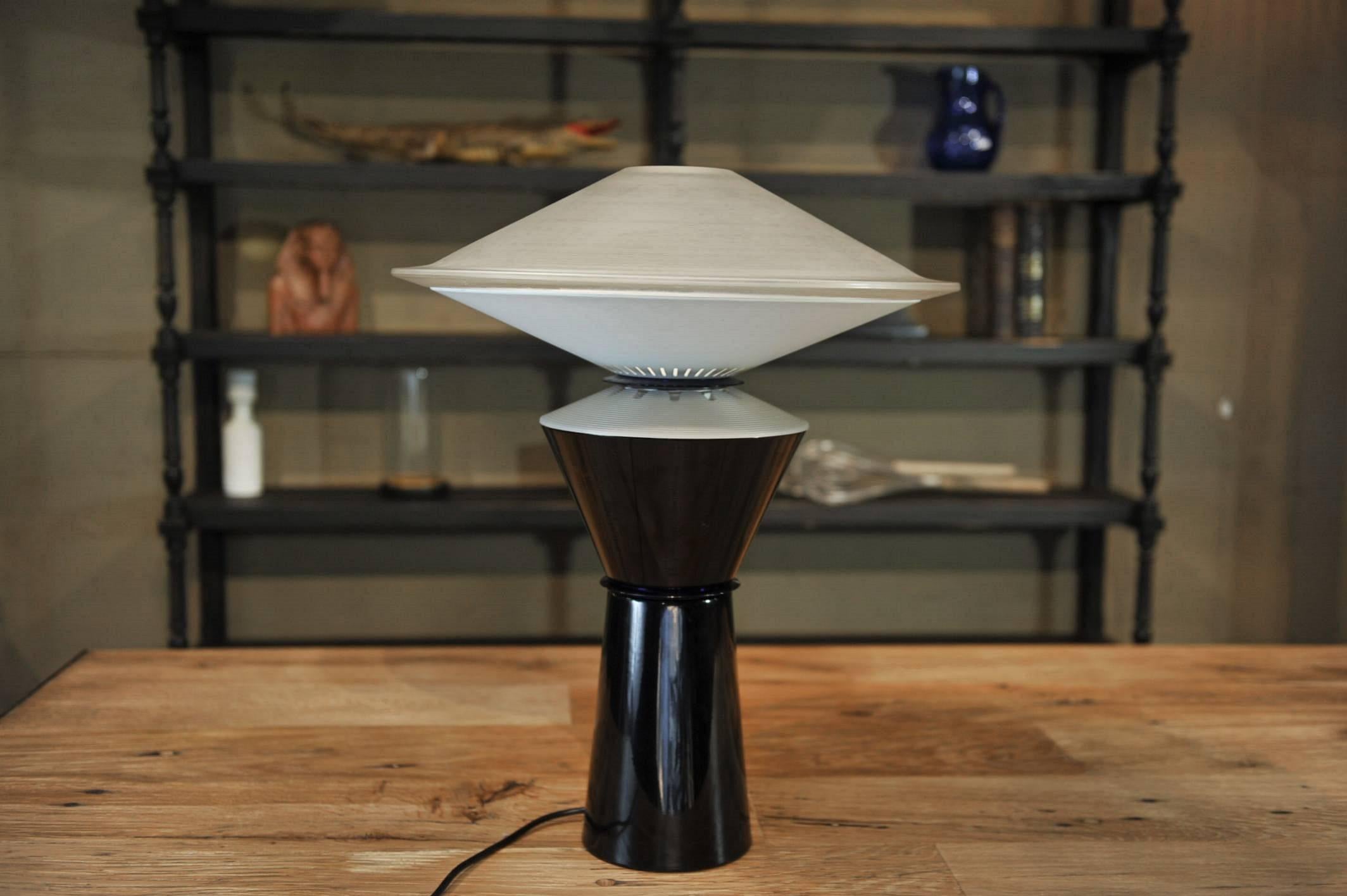 Desk or Table Lamp Giada by Pier Giuseppe Ramella for Arteluce In Excellent Condition In Roubaix, FR