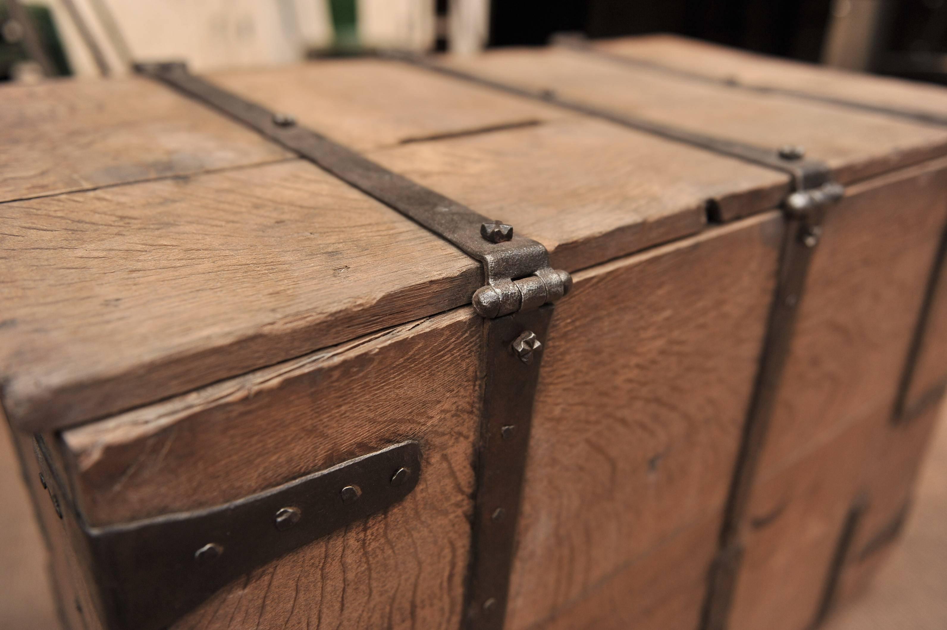 Early 18th Century Solid Oak and Iron Antique French Trunk 6