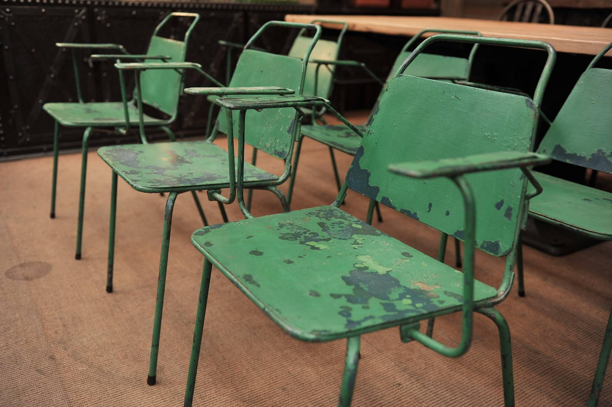 Set of six French design iron garden chairs, 1940s .
Very Good xondition with Original vintage green color.waxed finish.
Weight 9 kg each.
