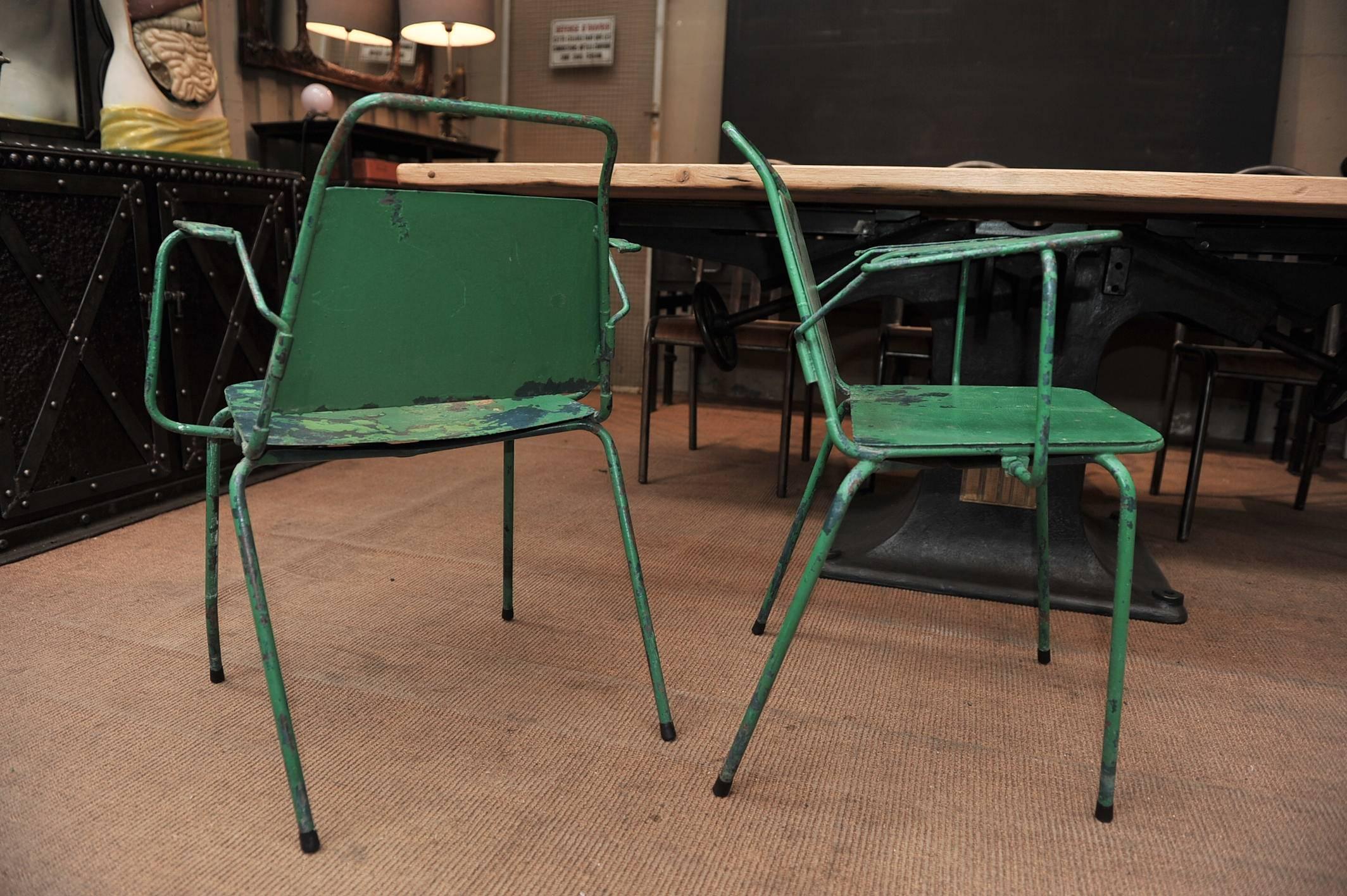 Mid-20th Century Set of Six French Iron Garden Stackable Design Chairs, 1940s