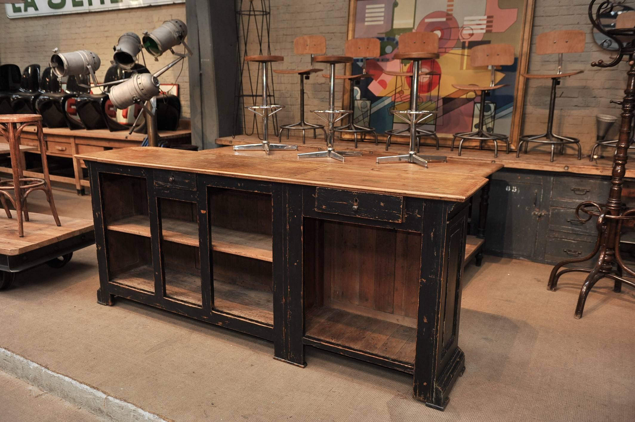 1920s  Vinatge Shop counter new very nice back patina