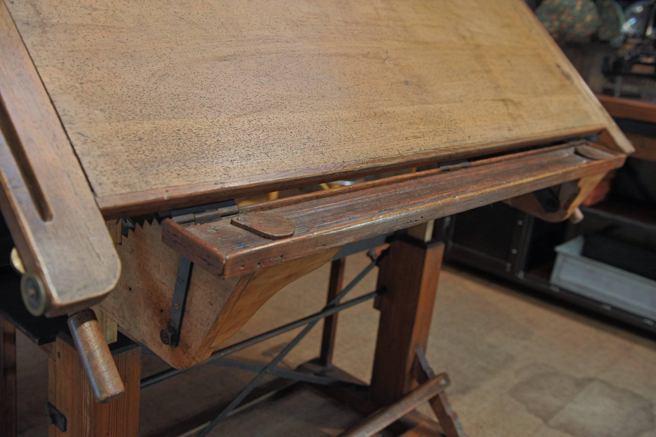 french drafting table