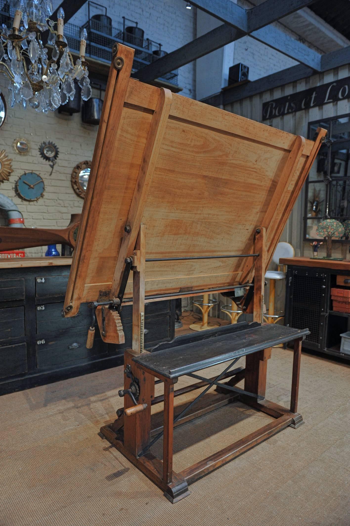 French Adjustable Architect's Drafting Desk Table, 1920s In Good Condition In Roubaix, FR