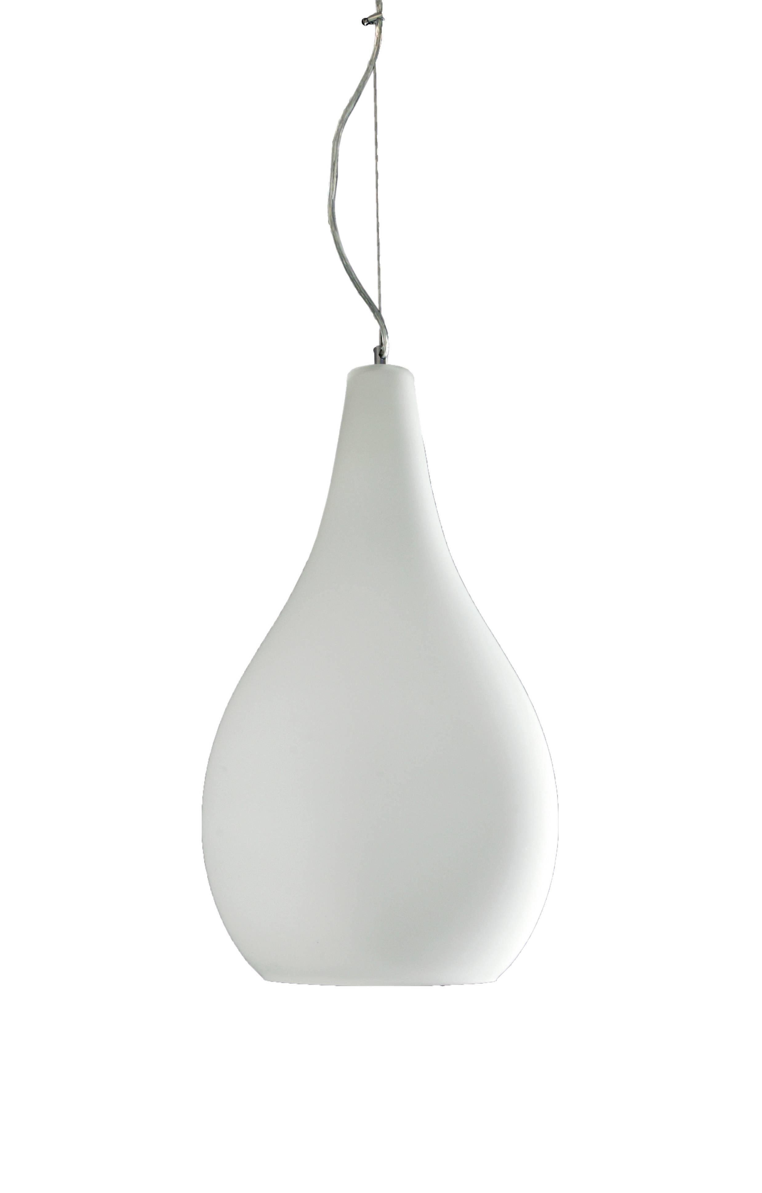 Large glass 'Pisara' pendant lamp by Innolux Oy, Finland. The Pisara is a stylish and high-quality pendant executed in high-quality blown opaline glass with metal suspension wire. A quintessentially Finnish design in the tradition of such luminaries
