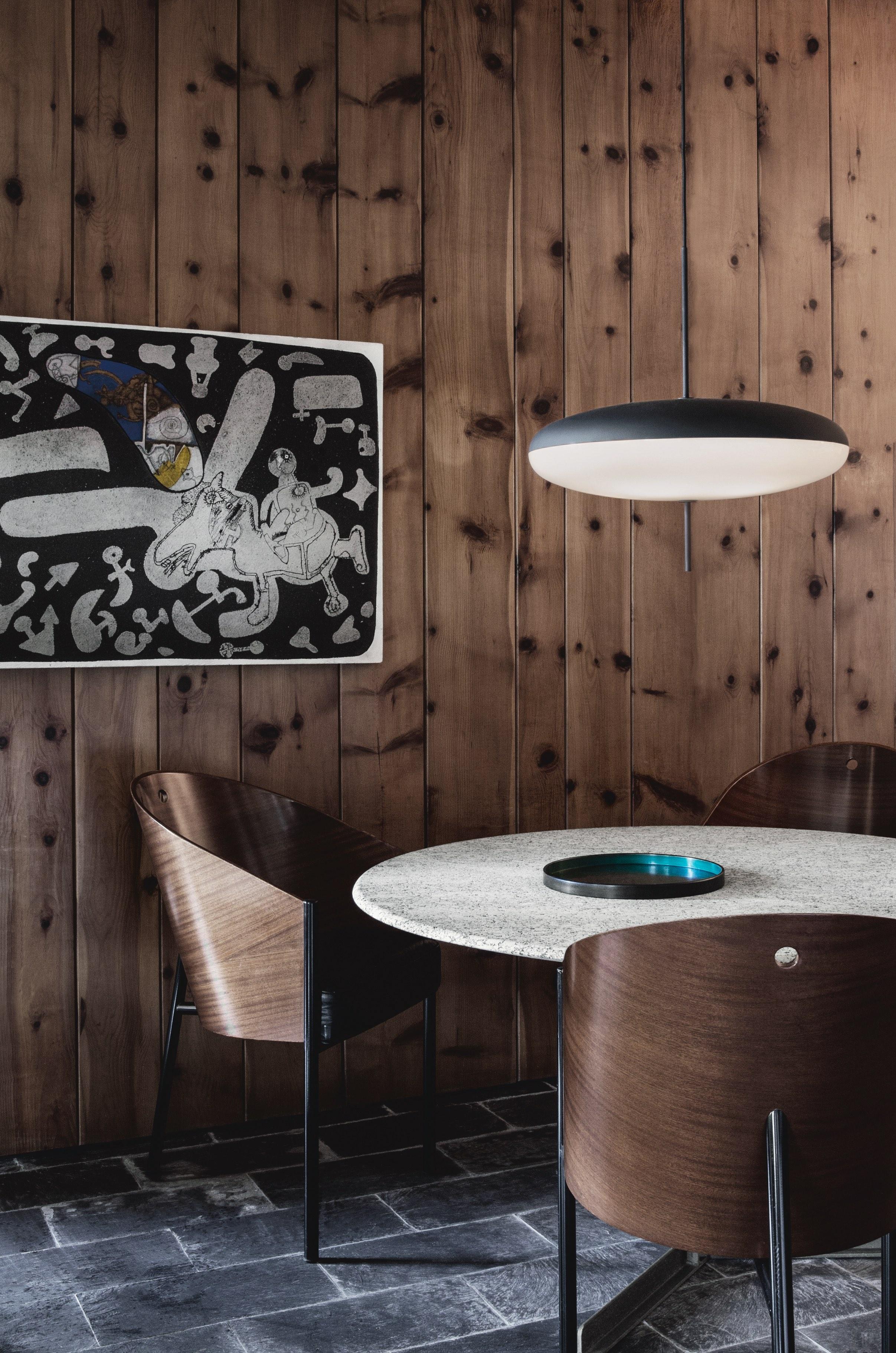 Mid-Century Modern Gino Sarfatti Model No. 2065 Ceiling Light en noir et blanc pour Astep en vente