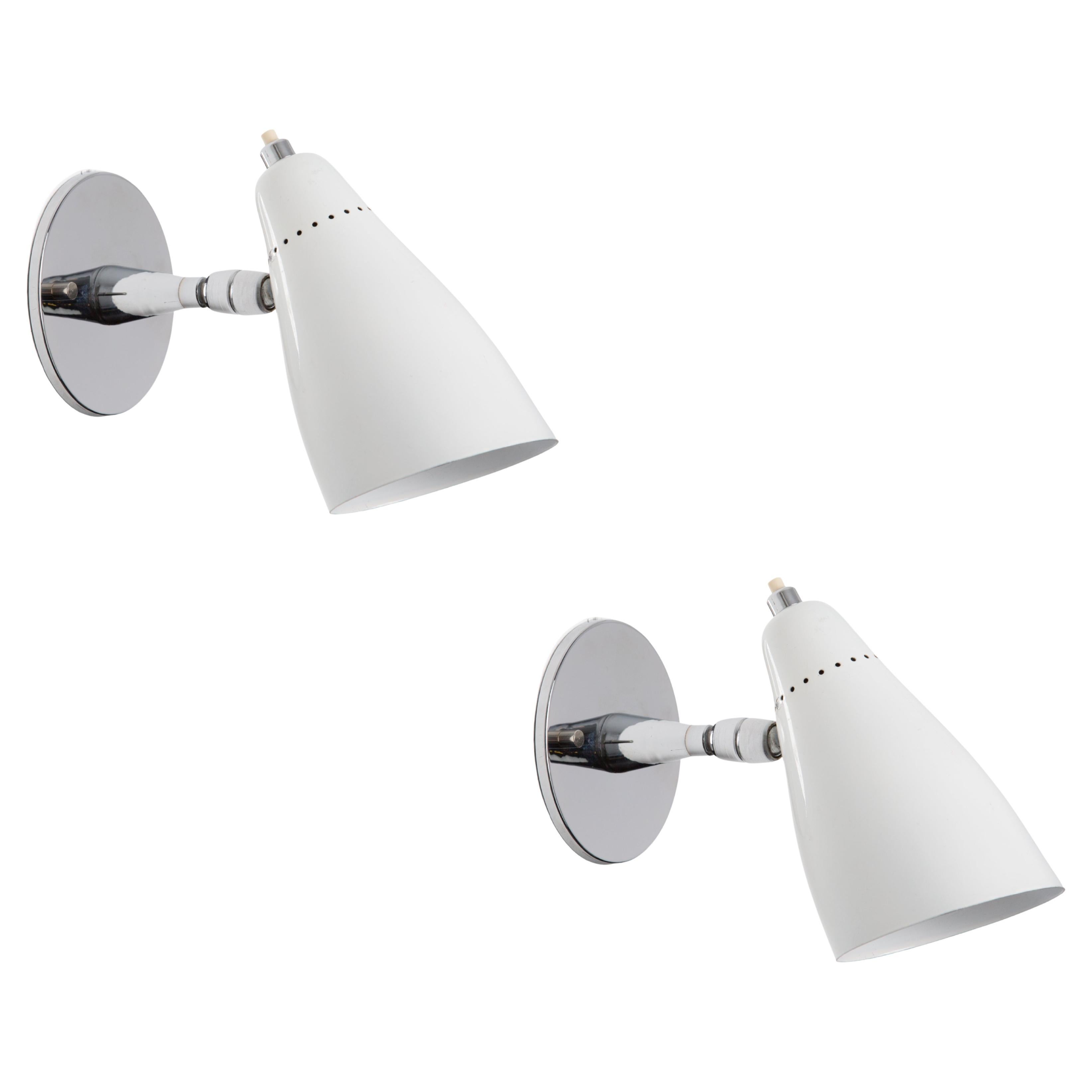 1960s Giuseppe Ostuni Model #101 White Articulating Sconce for O-Luce