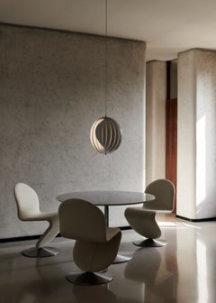Verner Panton „Moon“ Pendelleuchte aus weißem Metall für Verpan, Durchmesser 13,4 Zoll