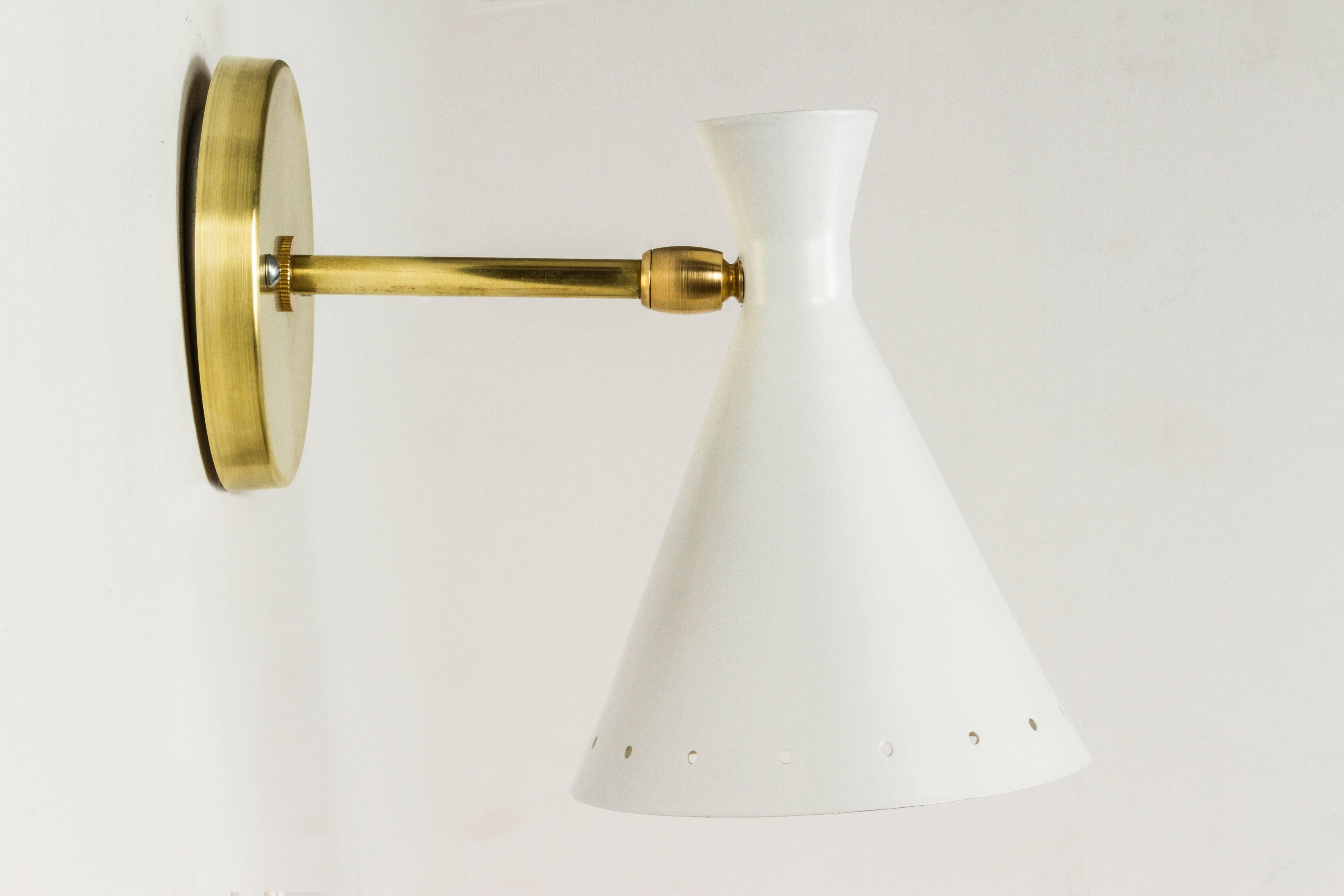 Mid-20th Century 1950s Petite Italian Sconces Attributed to Stilnovo