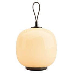 Lampada da tavolo portatile Radiohus 'VL45' di Vilhelm Lauritzen in vetro giallo pallido