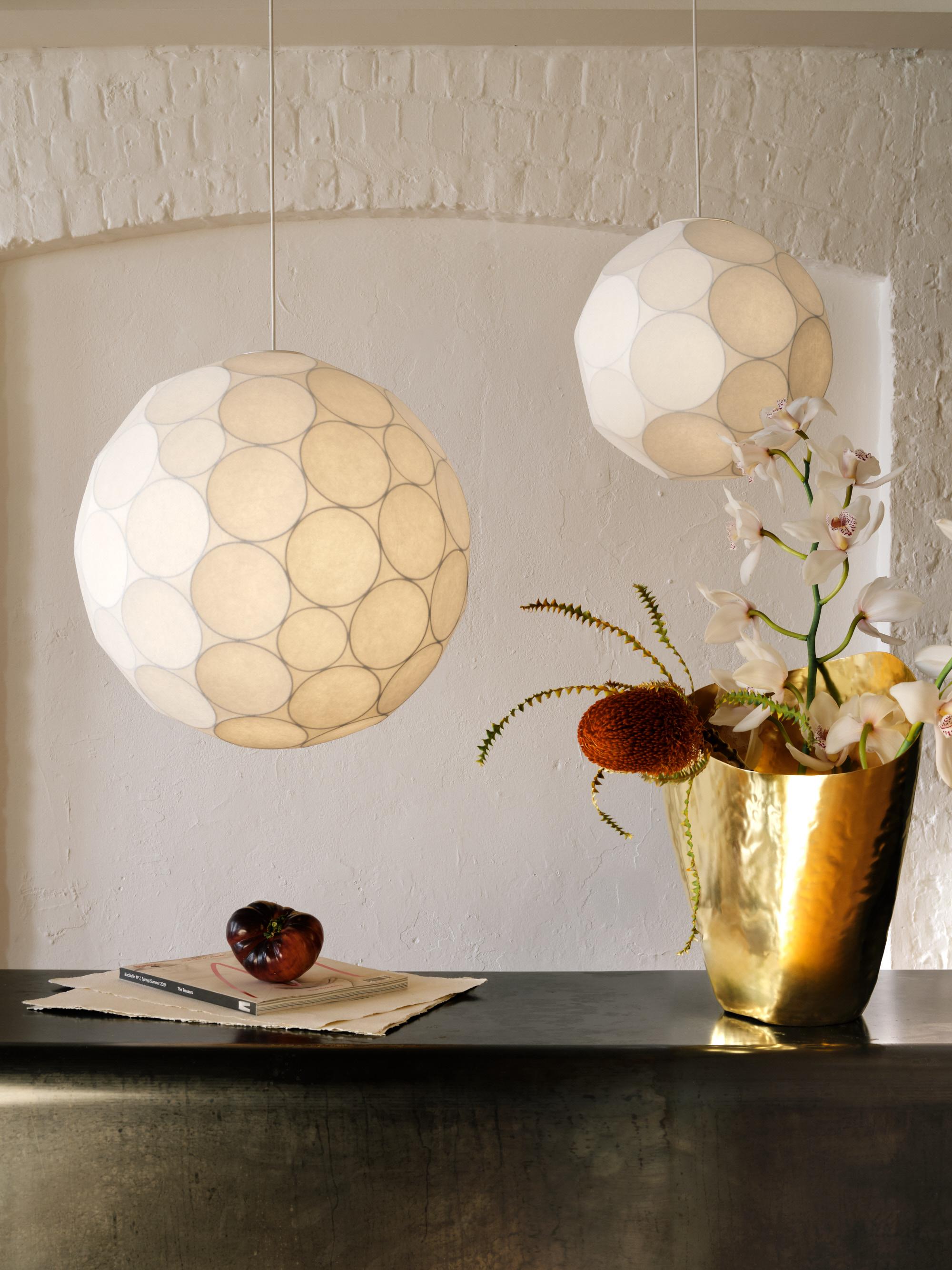 Tom Dixon 'Soft' Round Pendant

Showing a more neutral side of Tom Dixon, the 'Soft' shades produce a warm, diffused and flattering glow. These large-scale pendants are inspired by the near-spherical surface of a partially formed celestial
