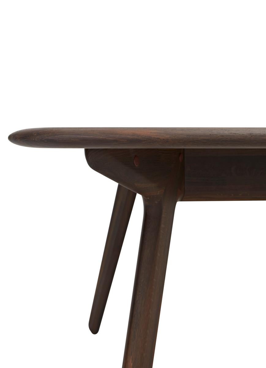 Tom Dixon 'Slab' Solid Wood Desk in Fumed Oak In New Condition For Sale In Glendale, CA