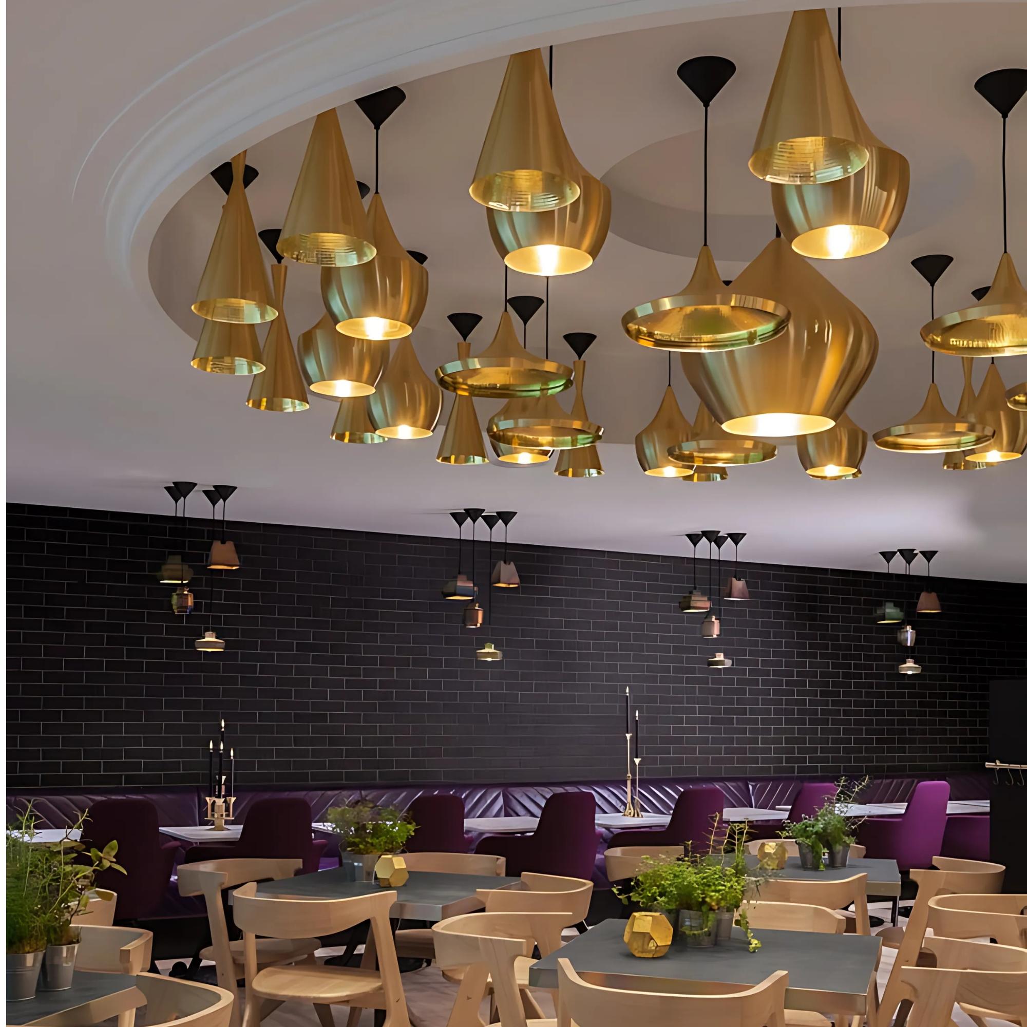 Britannico Ciondolo in ottone 'Beat Stout' di Tom Dixon in vendita
