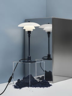 Poul Henningsen 'PH 2/1' Glass Table Lamp in Glossy Deep Blue for Louis Poulsen