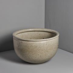 1970s Monumental Robert Maxwell & David Cressey Speckled Planter for Earthgender