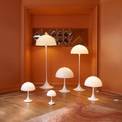 Weiße Stehlampe „Panthella“ von Verner Panton für Louis Poulsen, Weiß