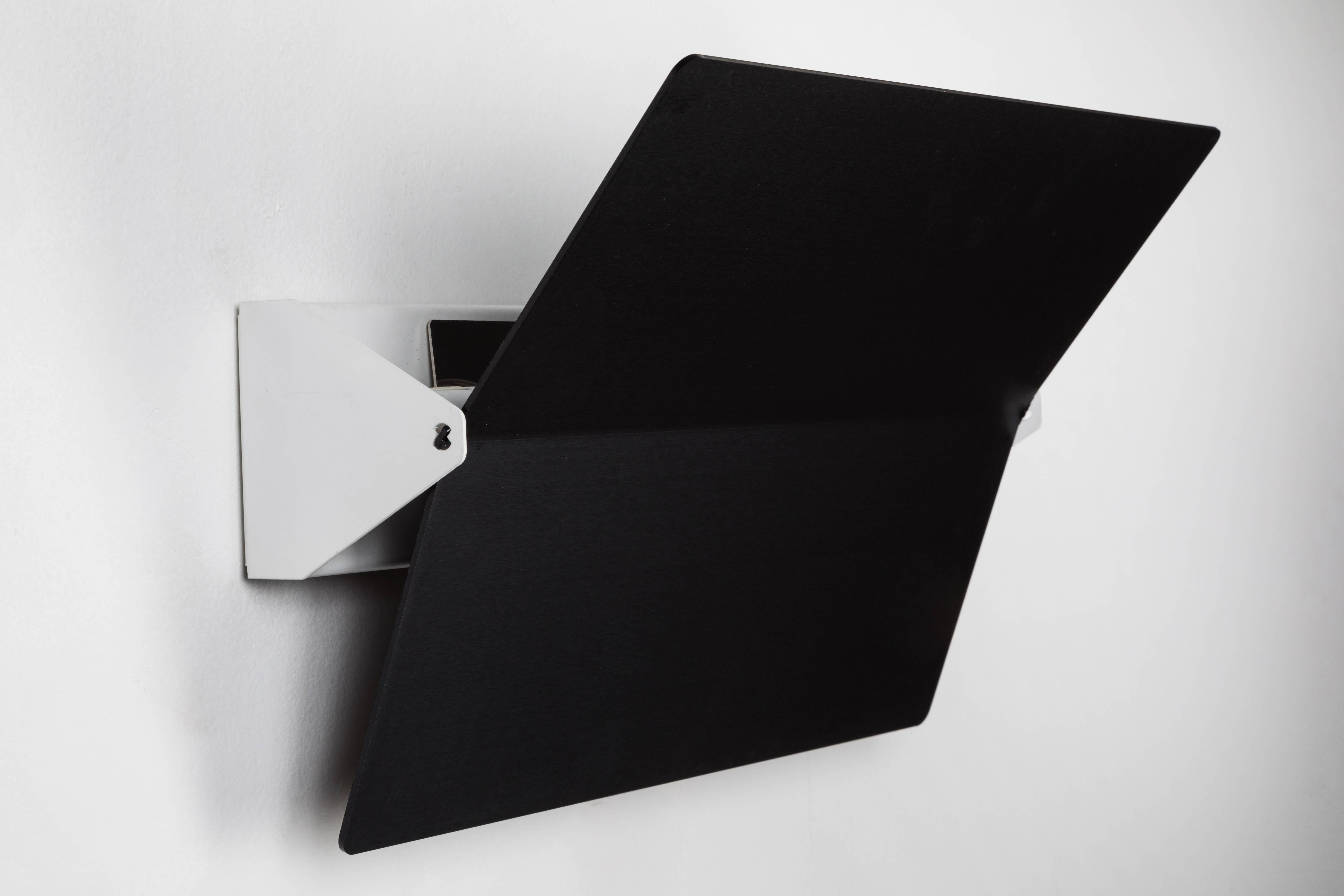 Anodized Large Charlotte Perriand 'Applique À Volet Pivotant Plié' Wall Light in Black For Sale