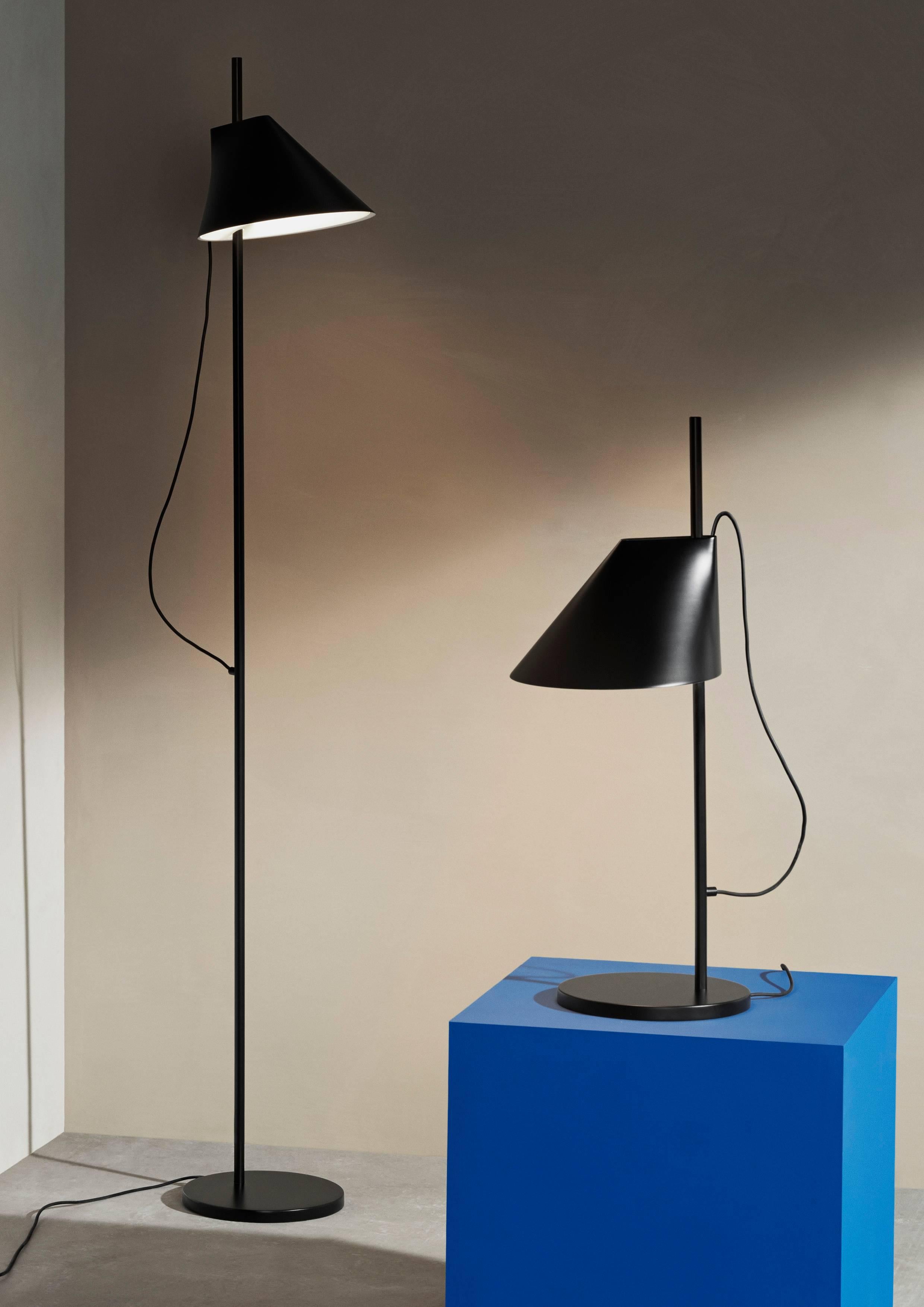 GamFratesi black 'YUH' floor lamp for Louis Poulsen. Designed by Stine Gam and Enrico Fratesi, the YUH reflects Louis Poulsen’s philosophy of designing to shape light. Inspired by the classic virtues of Danish Modernism, Poul Henningsen’s philosophy