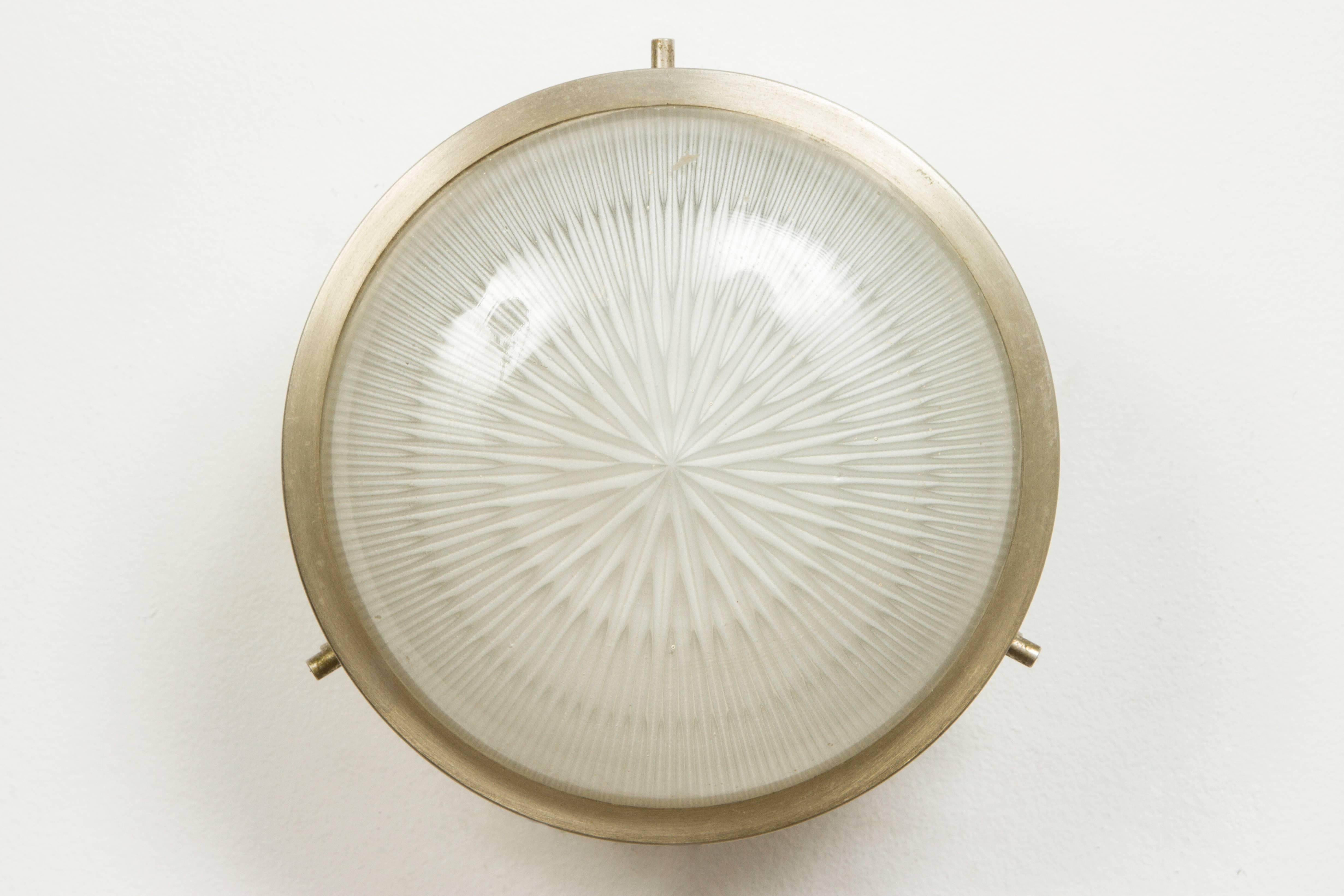Mid-Century Modern 1960s Sergio Mazza Petite 'Sigma' Wall or Ceiling Light for Artemide