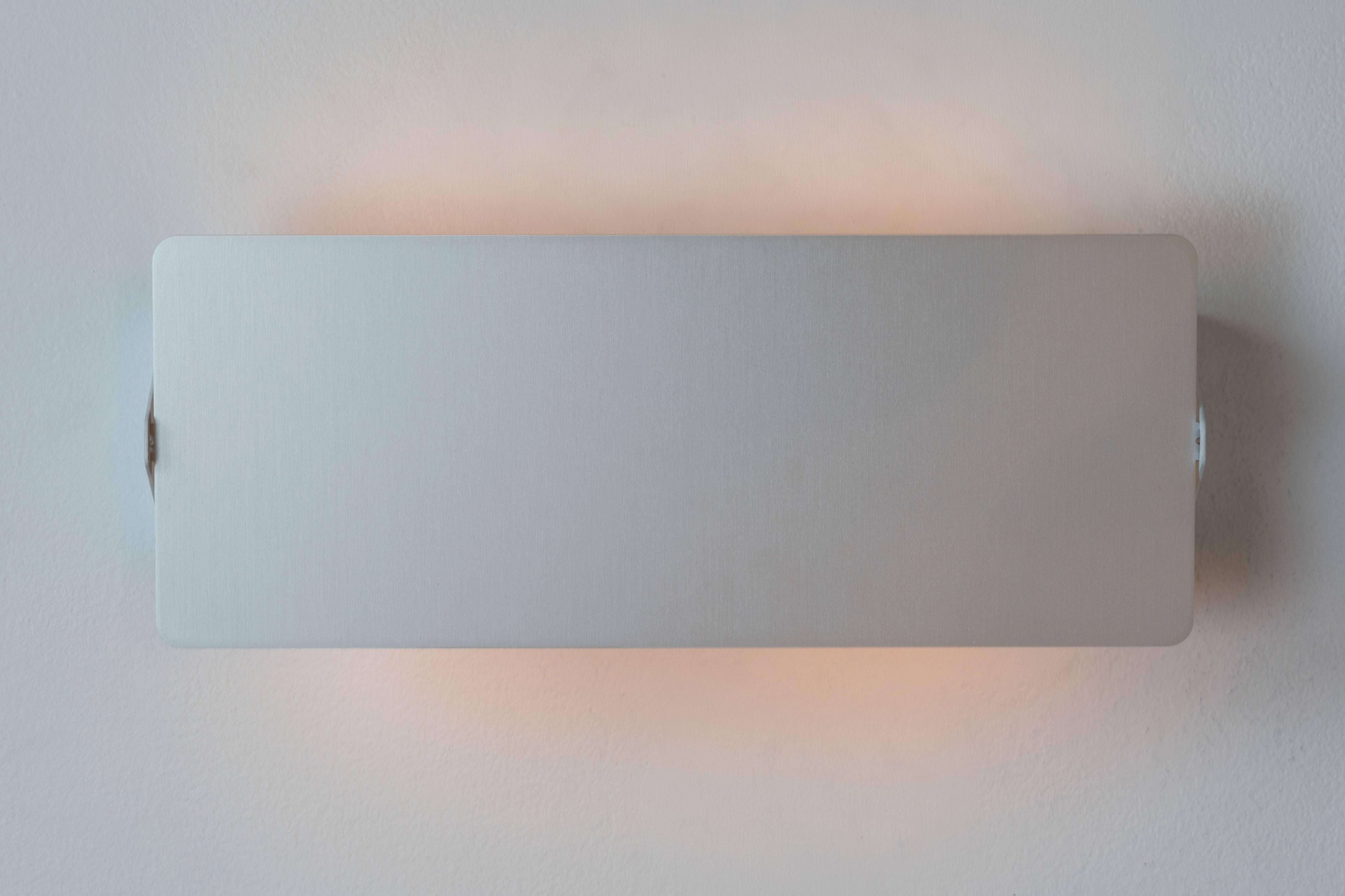 Charlotte Perriand 'Applique À Volet Pivotant Double' Wall Light in Aluminum For Sale 2