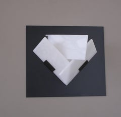 Grande applique in alabastro 'Fly 3 Metal' alla maniera di Pierre Chareau