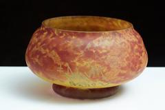 French Art Nouveau Pâte de Verre Bowl with Etched Signature Daum Nancy