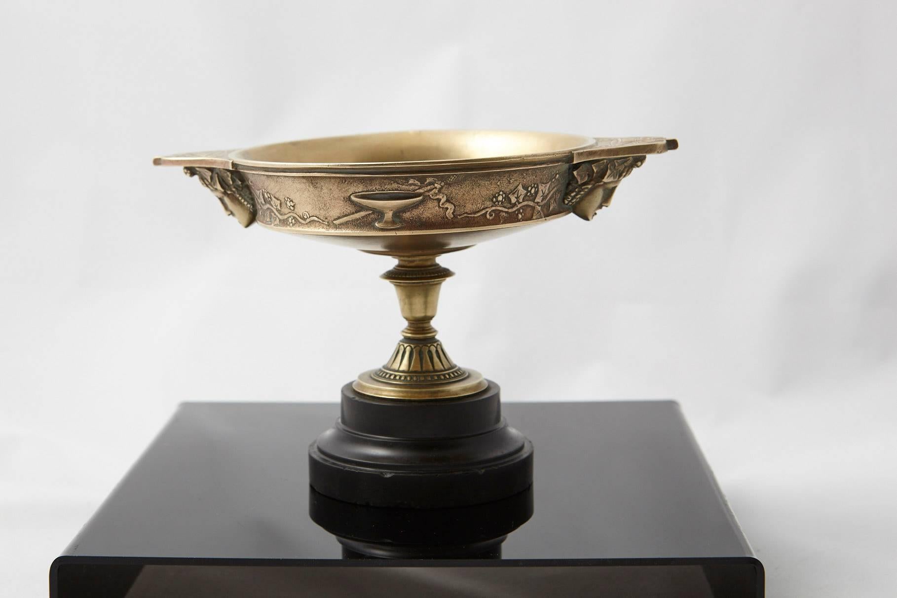 Beautifully detailed 19th century Aesthetic Movement fine cast brass bowl mounted on a marble base.
 