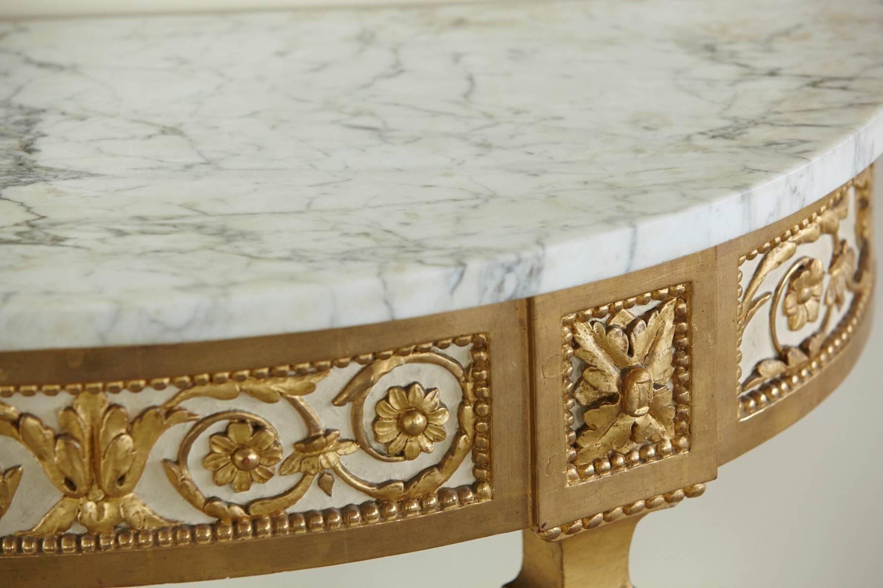 French 19th Century in the style Louis XVI Giltwood Console with Marble Top 5