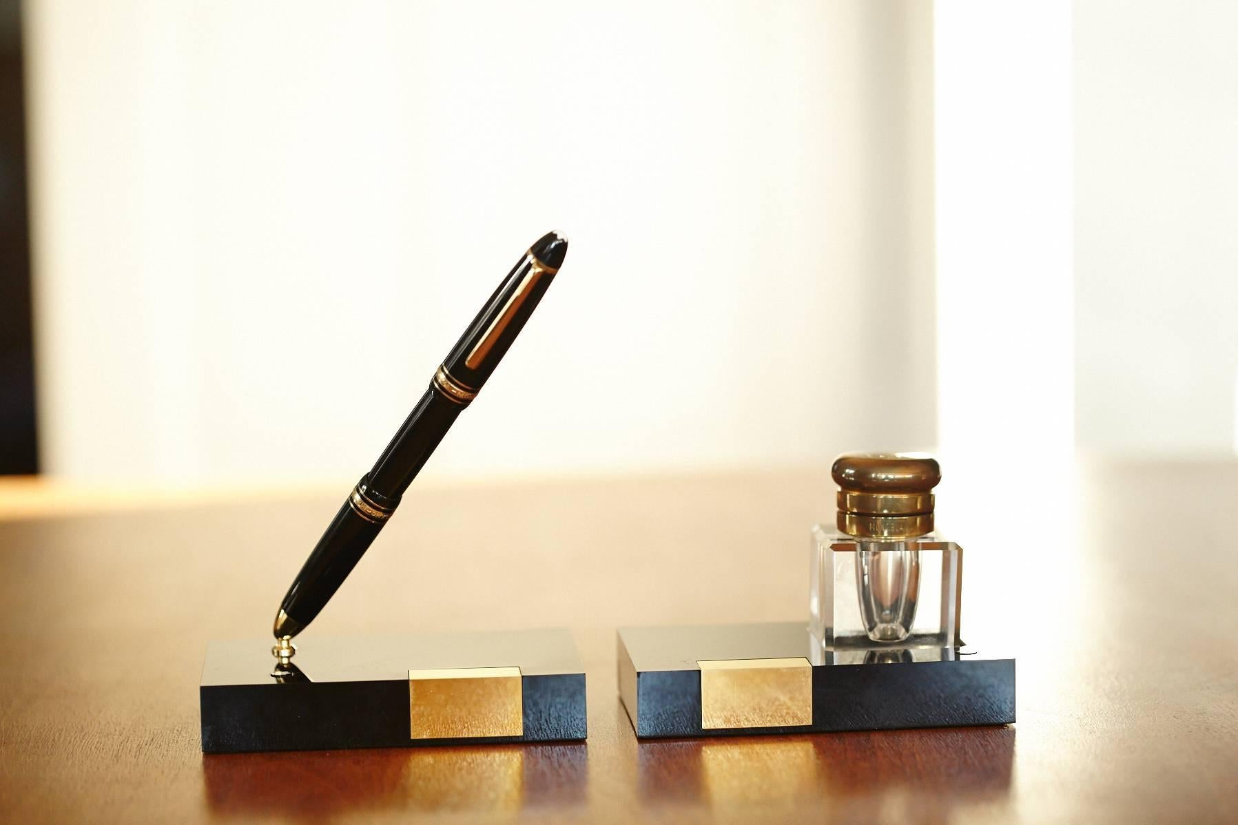 Montblanc Writing Set, Fountain Pen Holder and Crystal Inkwell, circa 1960s In Excellent Condition In Pau, FR