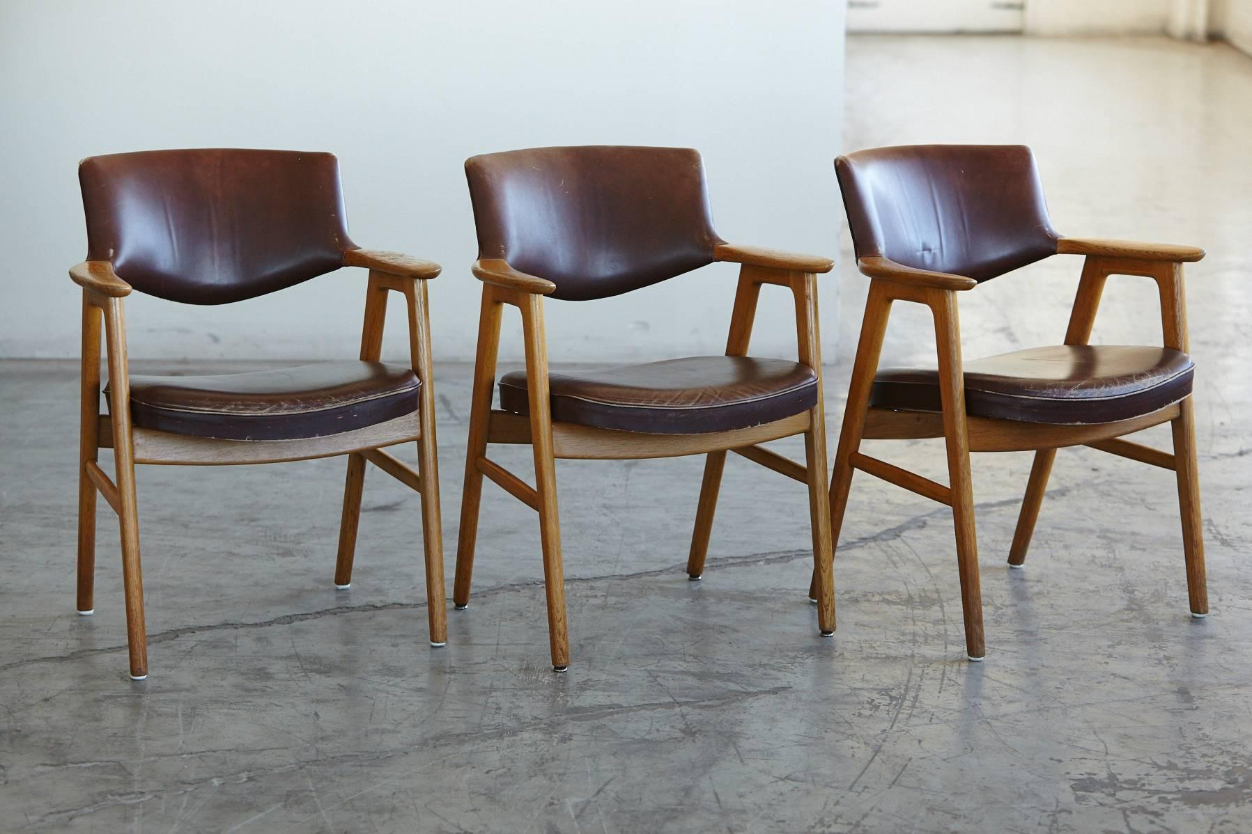 Scandinavian Modern Set of Six Dining Chairs in Oak and Brown Leather by Erik Kirkegaard
