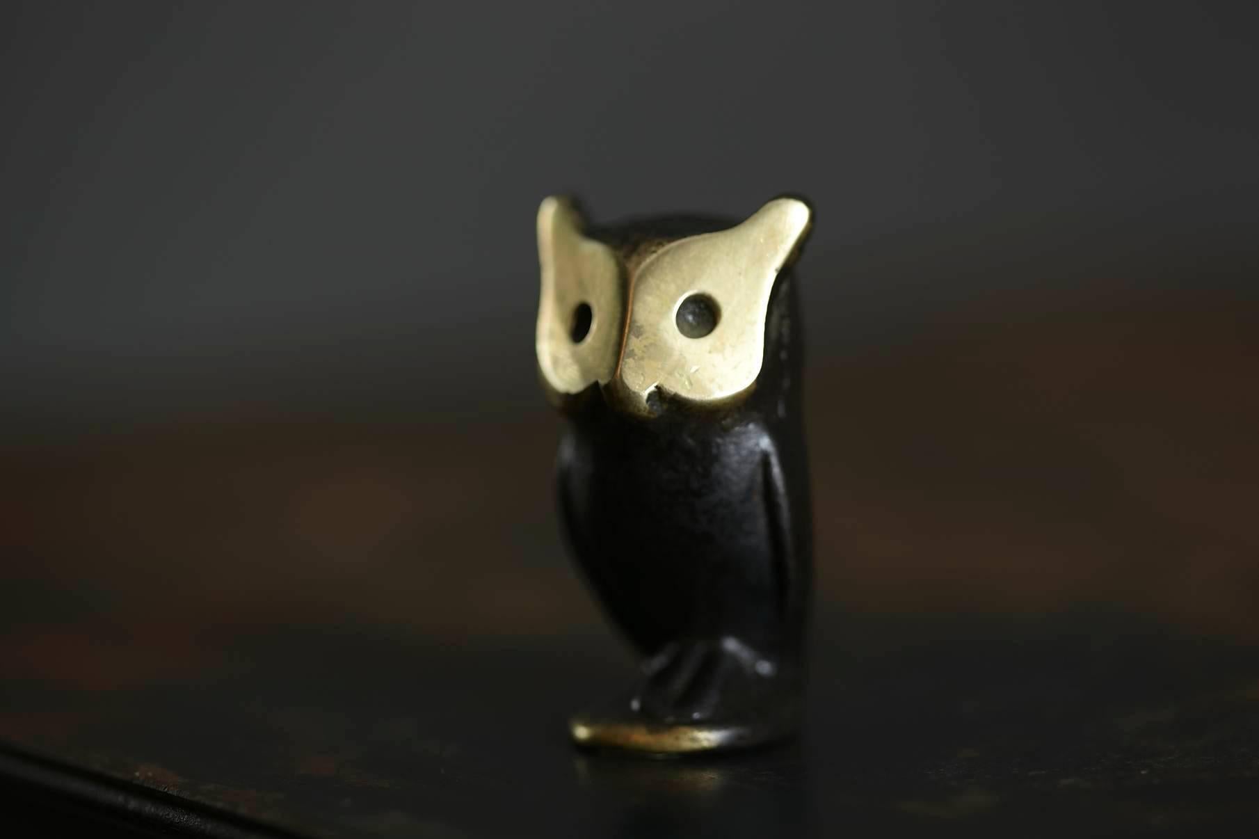 A very charming little brass owl figurine. Another one of Walter Bosses' humorous animal designs in brass.
Manufactured by Hertha Baller in Austria in the 1950s. The figurine is in excellent condition.
In the 1950s Bosse developed an innovative