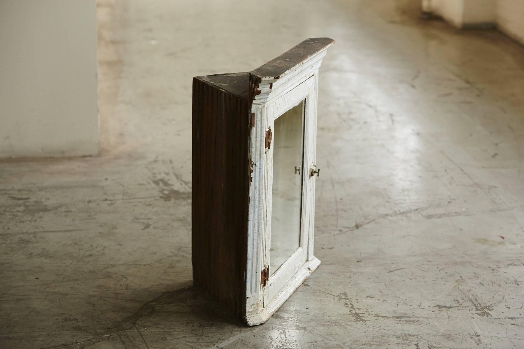 American Hanging Corner Cabinet with Mirror and Weathered Patina