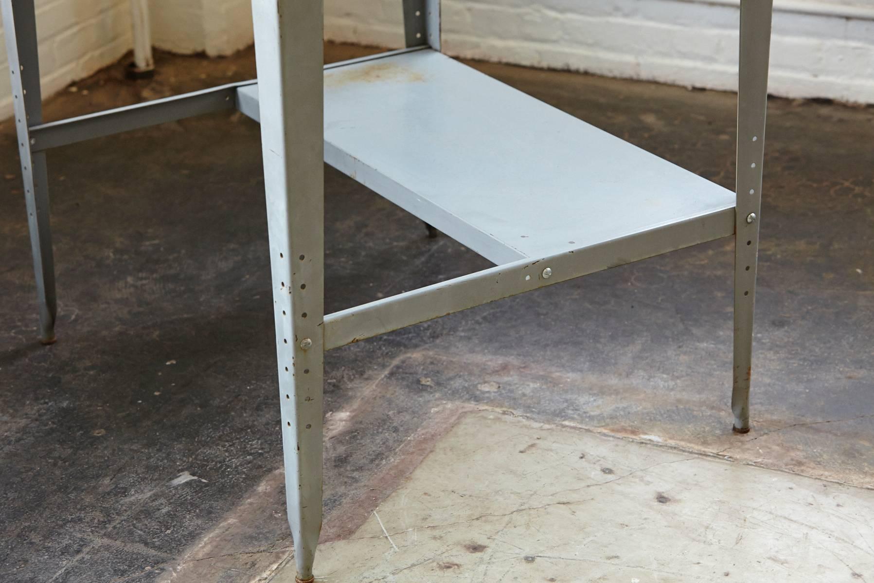 Vintage Industrial Painted Steel Stand Up Factory Foreman Desk In Distressed Condition In Pau, FR