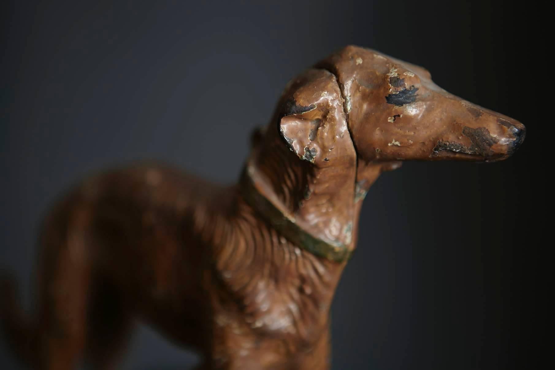 Early 20th Century Art Nouveau Cast Iron Decorative Object or Doorstop Depicting a Hunting Dog