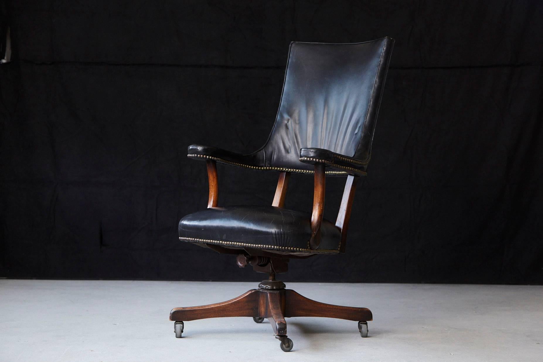 leather bankers chair