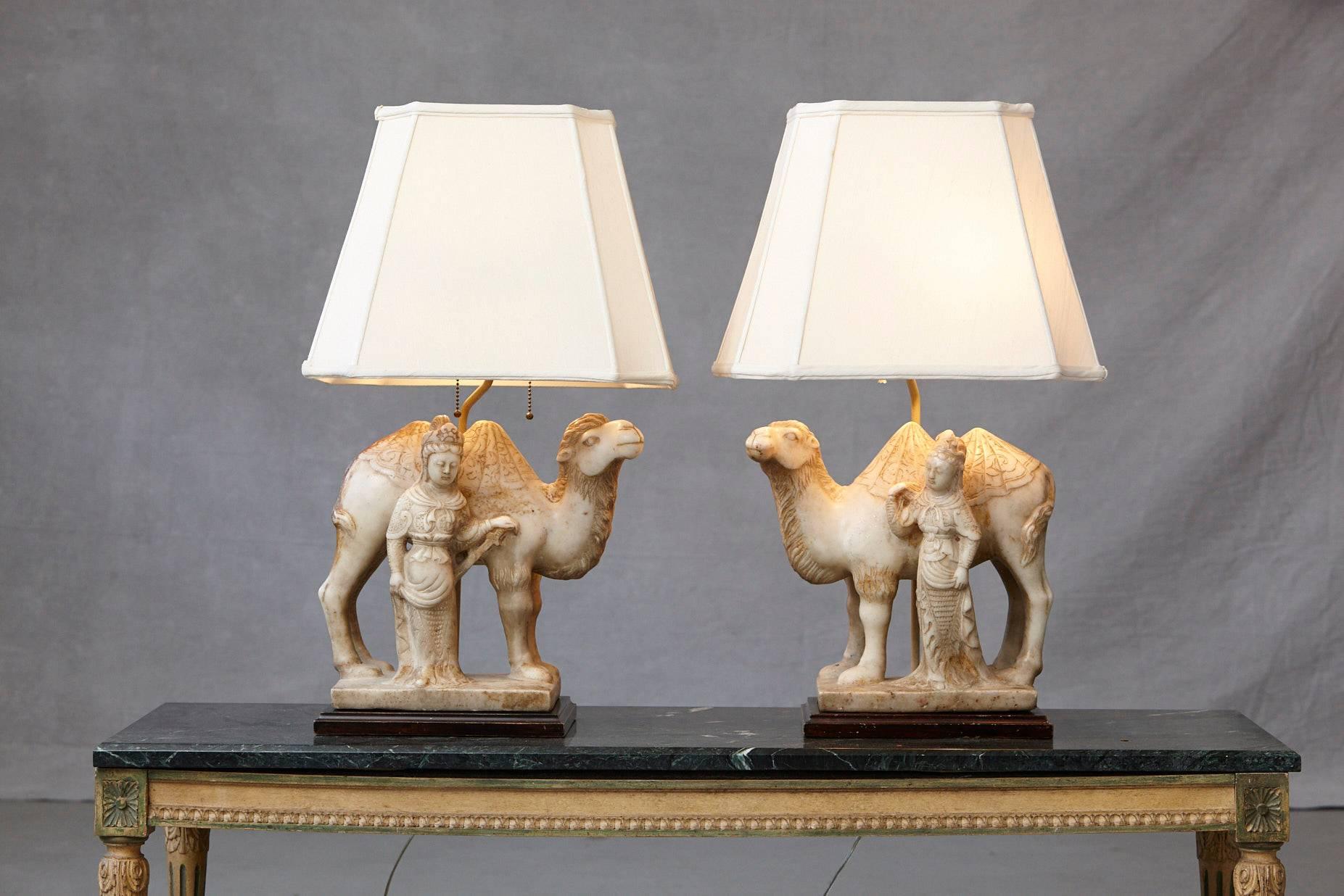 Mid-20th Century Pair of Hand-Carved Figurative Marble Table Lamps