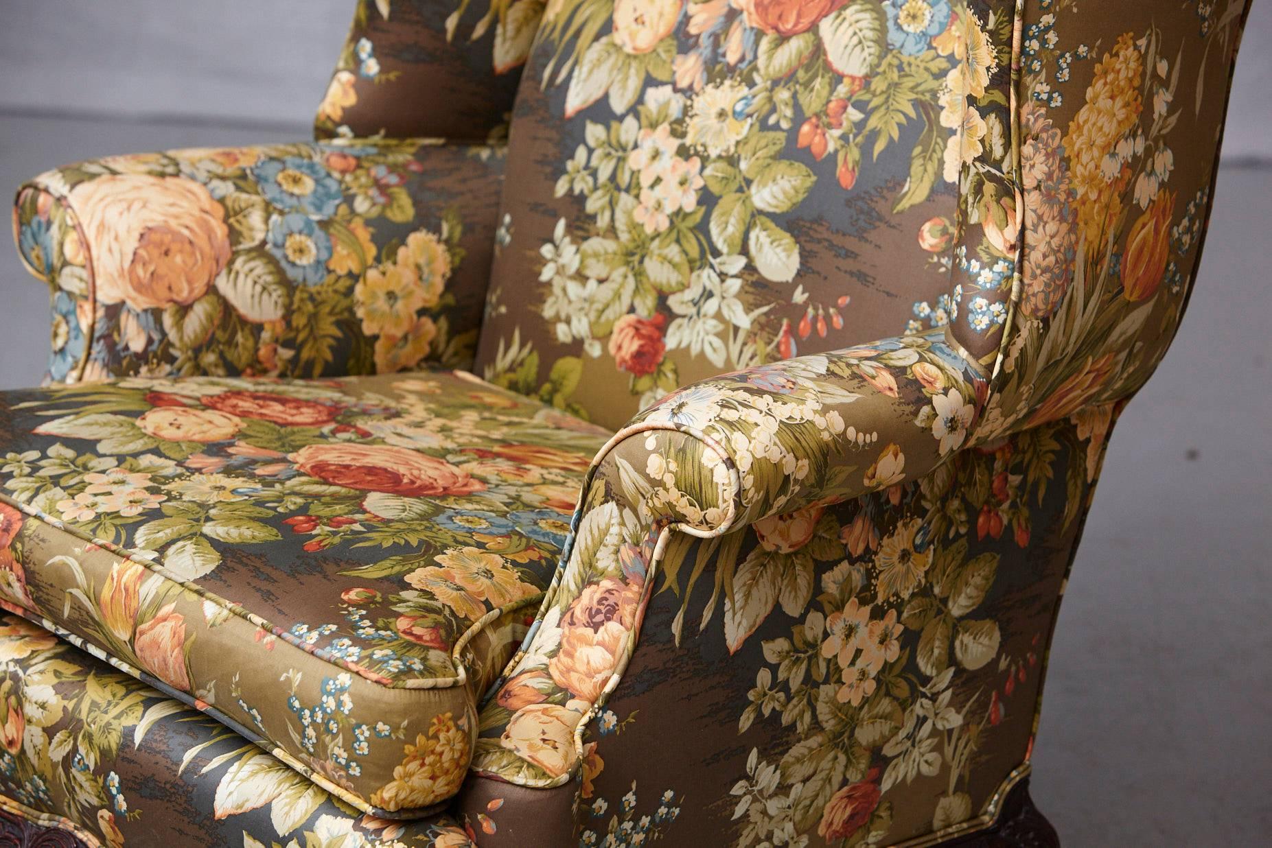 Late 19th Century Chippendale Mahogany Wing Back Chair with Claw and Ball Feet 4