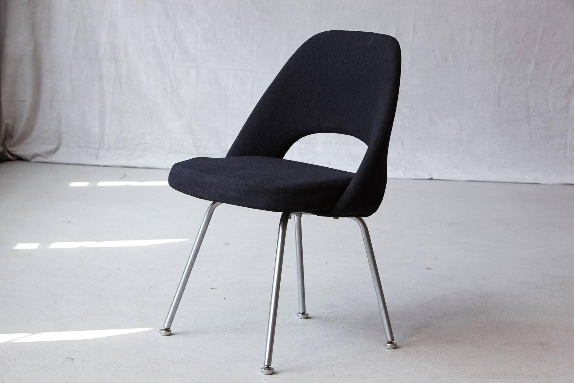 Mid-Century Modern Black Eero Saarinen Series 71 Armless Chair for Knoll International