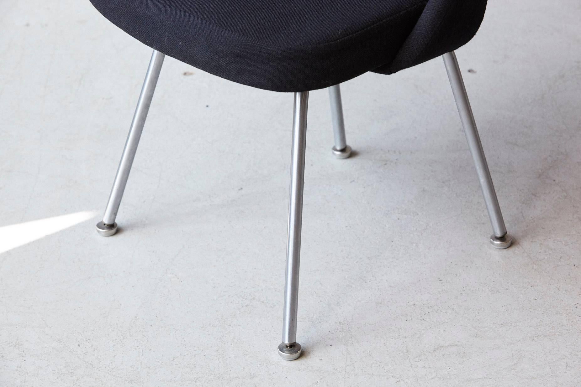 Black Eero Saarinen Series 71 Armless Chair for Knoll International 3
