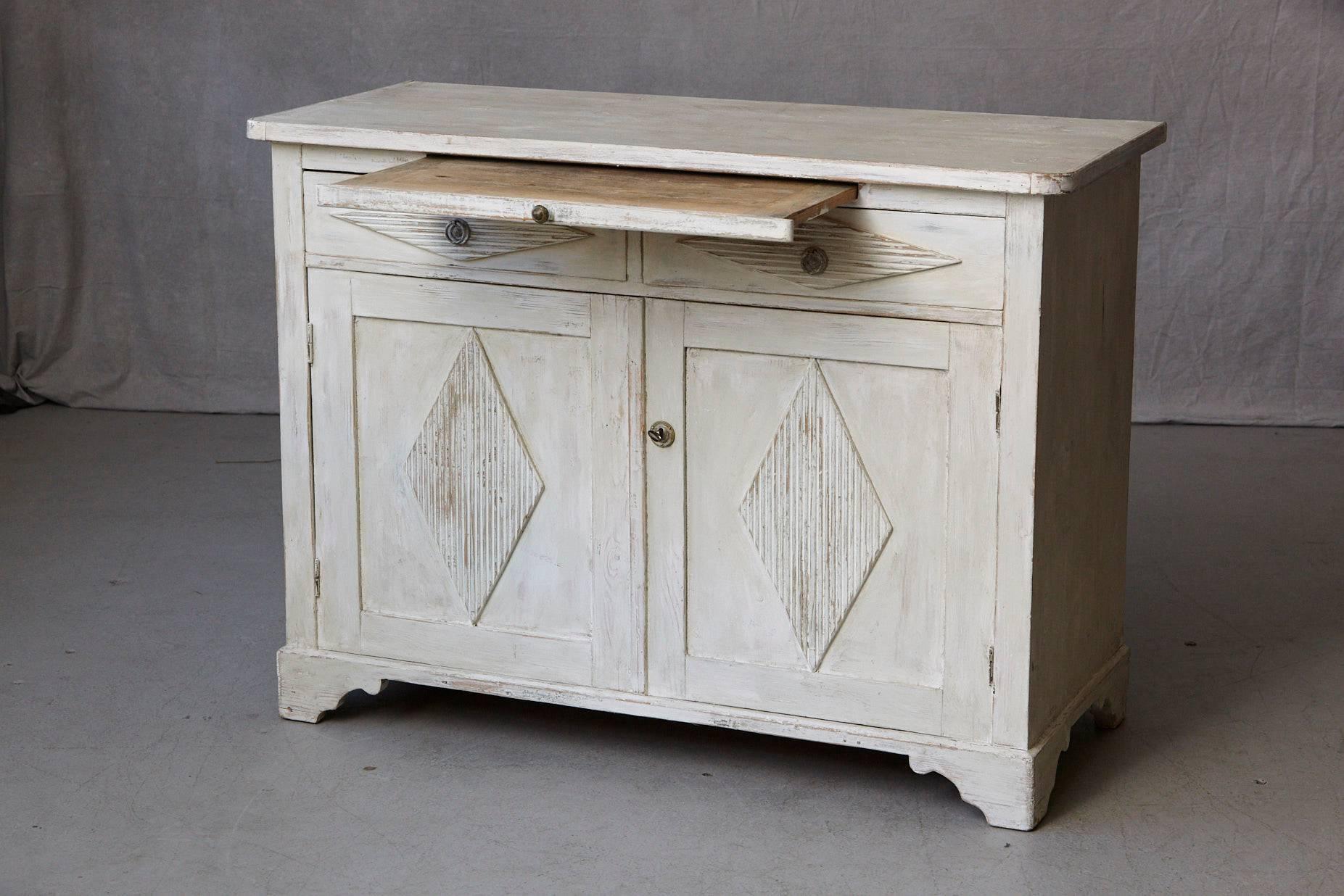 Pine 19th Century Swedish Gustavian Sideboard with Diamond Shape Reeded Details