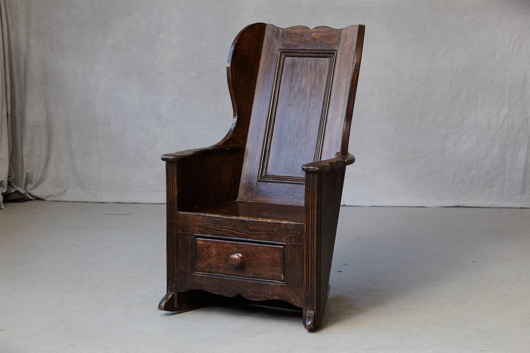 18th Century and Earlier Late 18th Century English Elm and Pine Rocking Lambing Chair